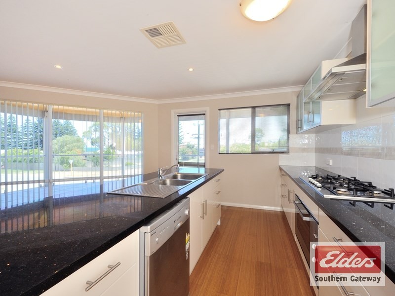 34B Watts Road, Shoalwater WA 6169