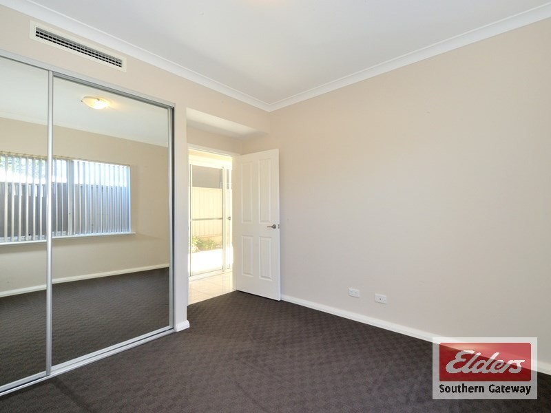 34B Watts Road, Shoalwater WA 6169