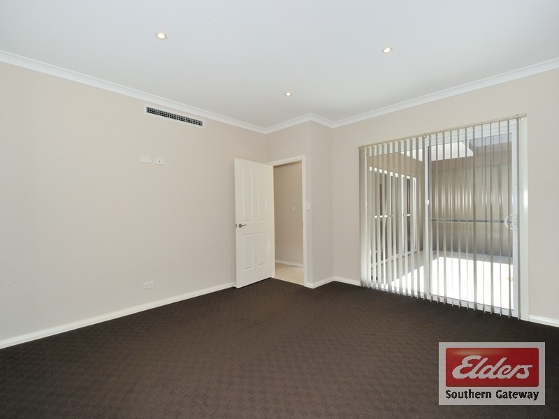 34B Watts Road, Shoalwater WA 6169