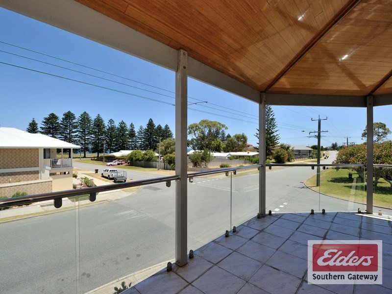 34B Watts Road, Shoalwater WA 6169