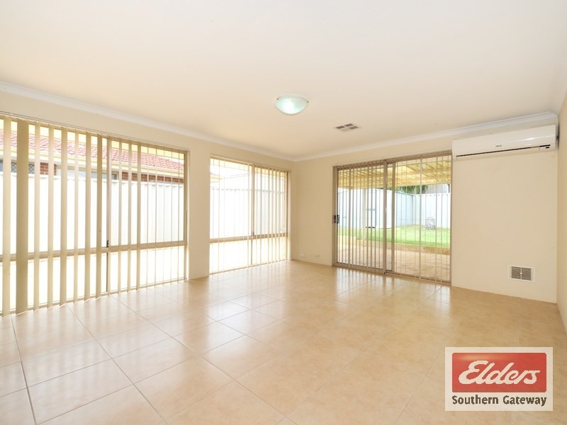12 MAURITIUS COURT, Waikiki WA 6169