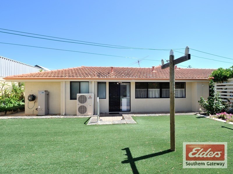 34 Brougham Crescent, Orelia WA 6167