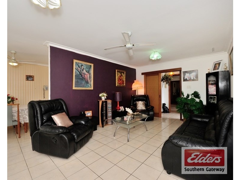 89 Sicklemore Road, Parmelia WA 6167
