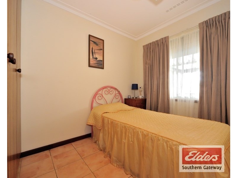 89 Sicklemore Road, Parmelia WA 6167