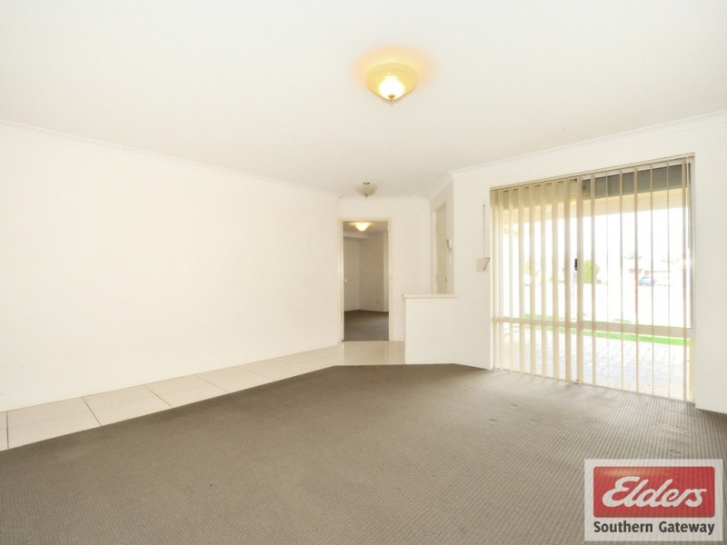 6 Taunton Mews, Leda WA 6170