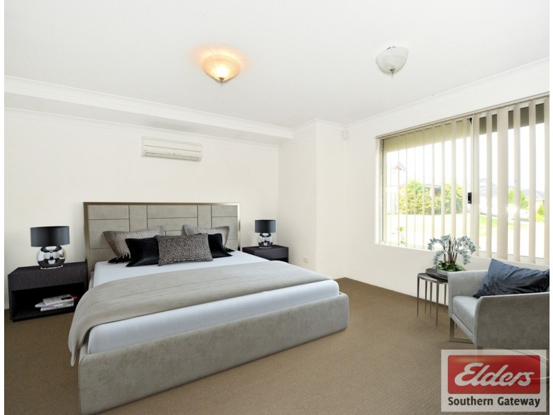 6 Taunton Mews, Leda WA 6170