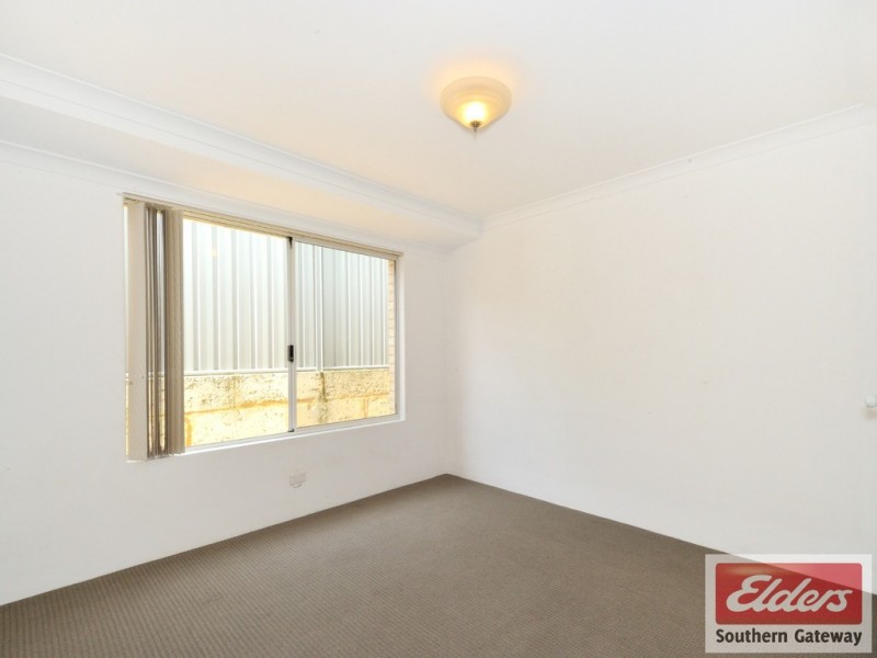 6 Taunton Mews, Leda WA 6170