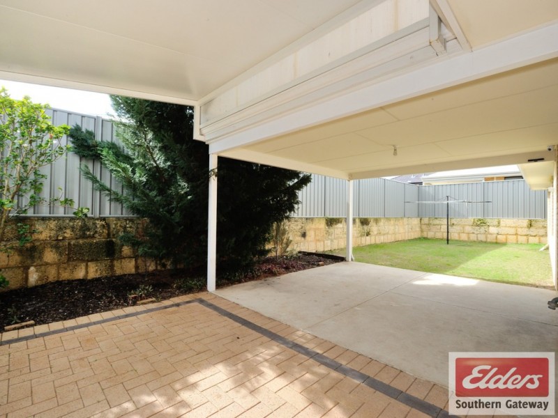 6 Taunton Mews, Leda WA 6170