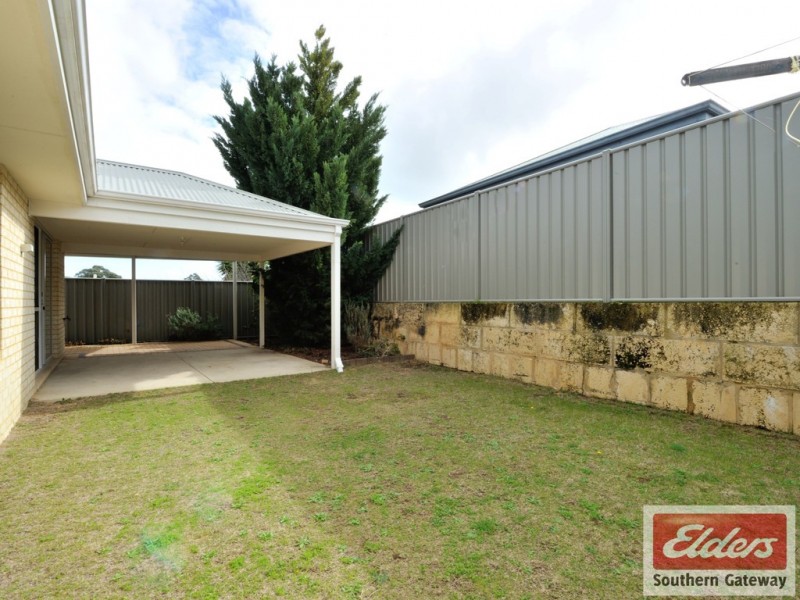6 Taunton Mews, Leda WA 6170