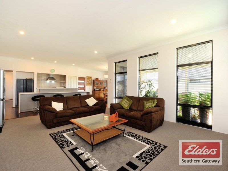 47 Araluen Crescent, Bertram WA 6167