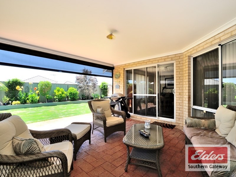 22 Colreavy Ramble, Baldivis WA 6171