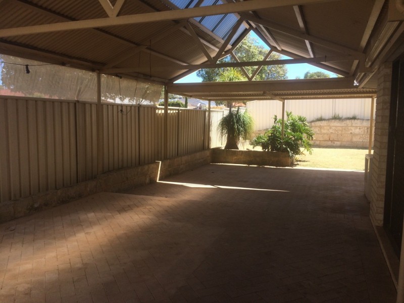 23 OAKFIELD GARDENS, Parmelia WA 6167