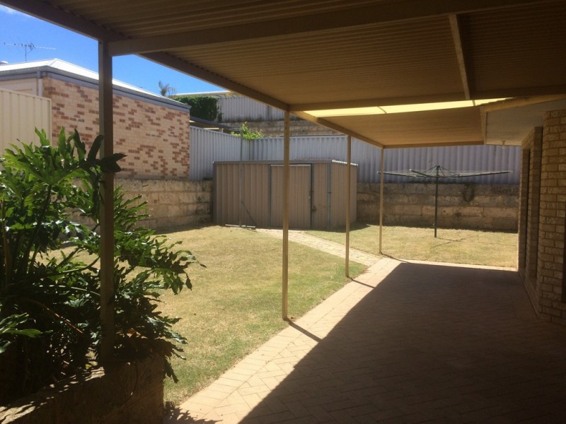 23 OAKFIELD GARDENS, Parmelia WA 6167