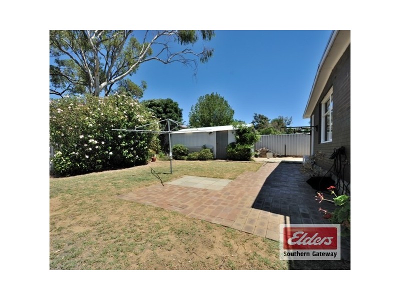 26 Hennessy Avenue, Orelia WA 6167