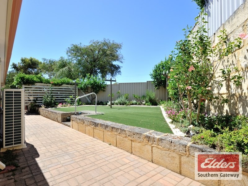 34 Brougham Crescent, Orelia WA 6167