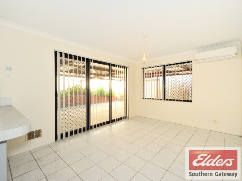 18 Perham Crescent, Leda WA 6170