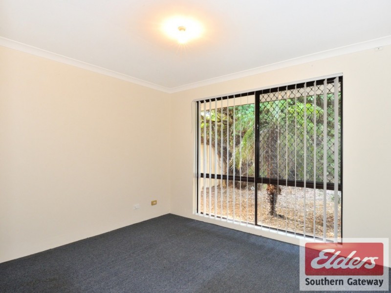 18 Perham Crescent, Leda WA 6170