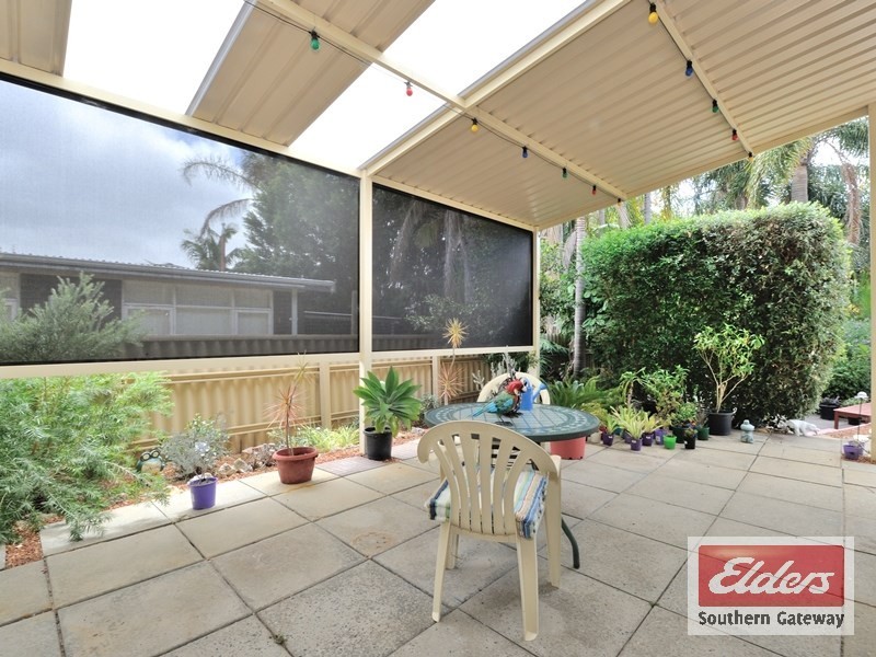 3 Milton Place, Orelia WA 6167