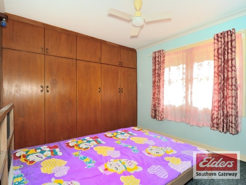 6 Dowling Place, Orelia WA 6167