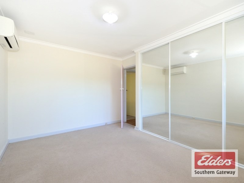 22 Casserley Way, Orelia WA 6167