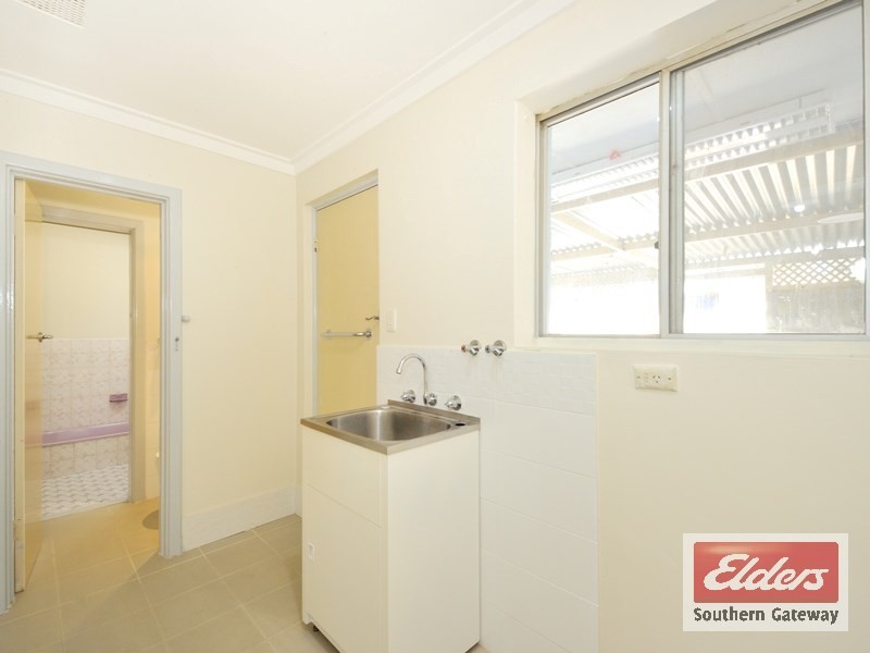 22 Casserley Way, Orelia WA 6167