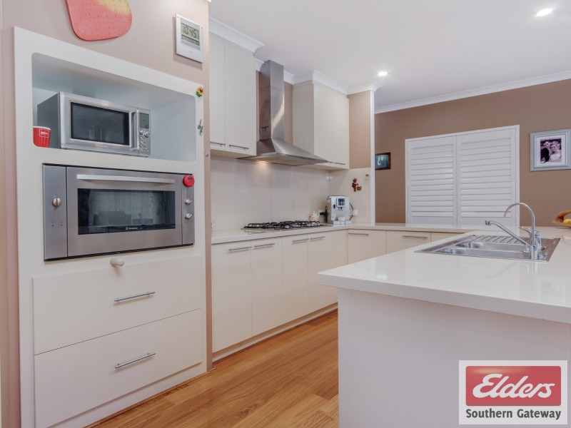 21 Sunstone Drive, Wellard WA 6170