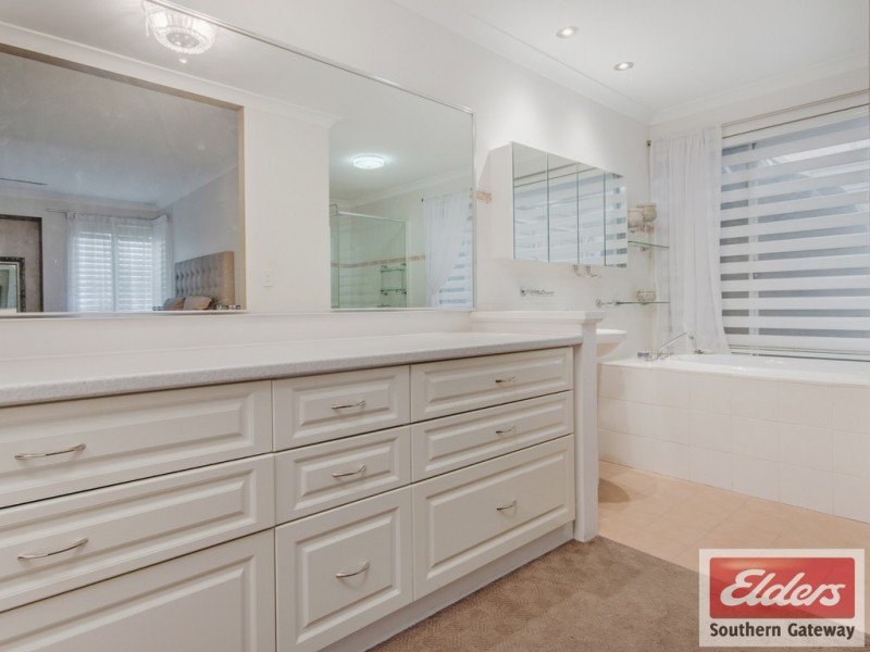 21 Sunstone Drive, Wellard WA 6170