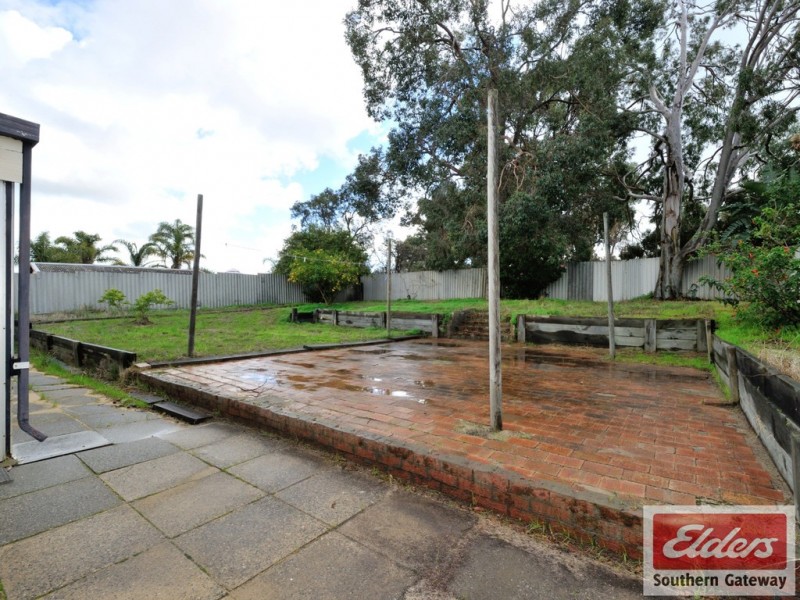 29 Barron Way, Orelia WA 6167