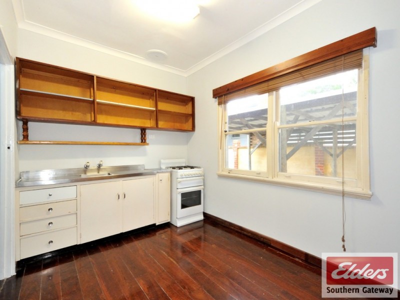 18 Munday Way, Medina WA 6167