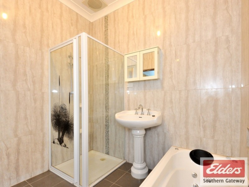 18 Munday Way, Medina WA 6167