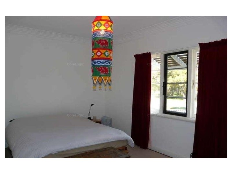 14 Derbal Street, Medina WA 6167