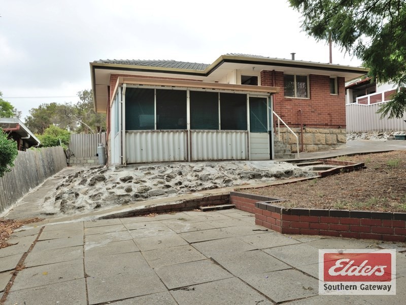 6 Dowling Place, Orelia WA 6167