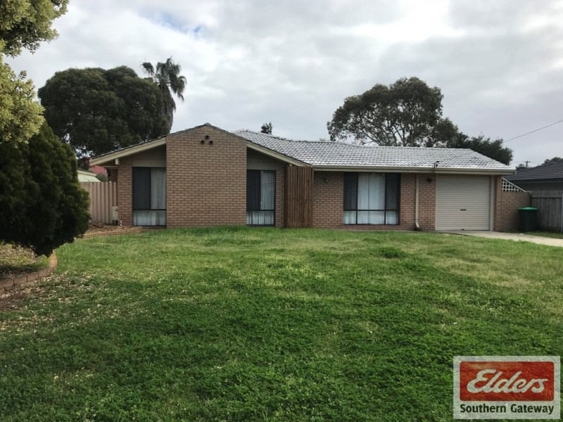 12 HENNESSY WAY, Rockingham WA 6168