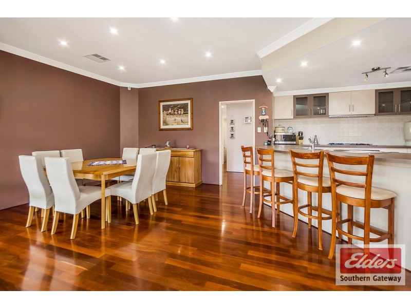 6 Burkett Terrace, Bertram WA 6167