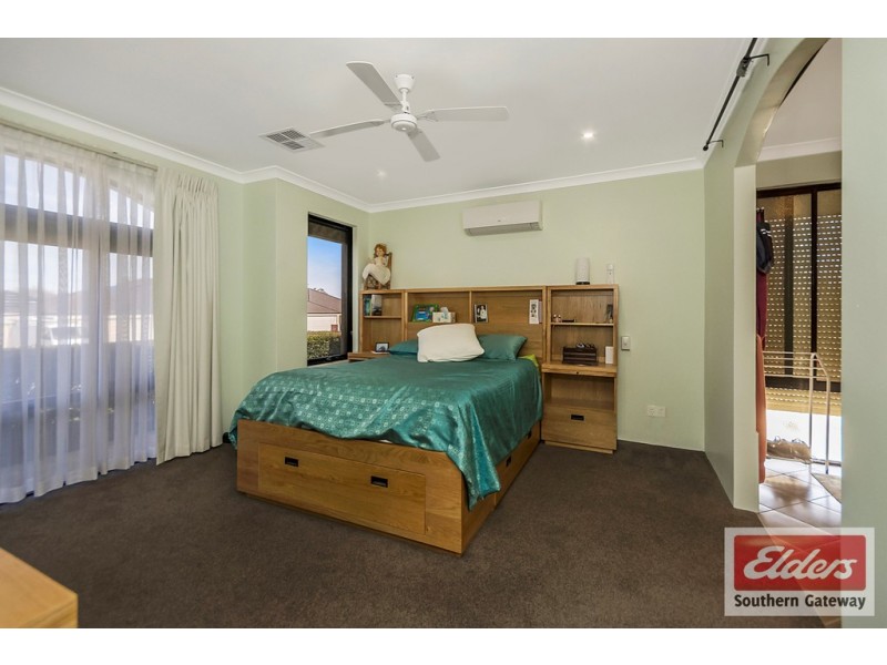 6 Burkett Terrace, Bertram WA 6167