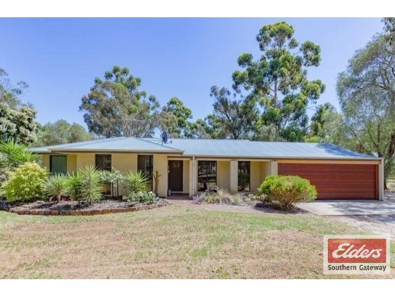 27 Peters Way, Oakford WA 6121