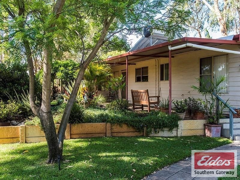 27 Peters Way, Oakford WA 6121