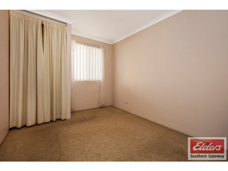 4 Robbins Retreat, Leda WA 6170