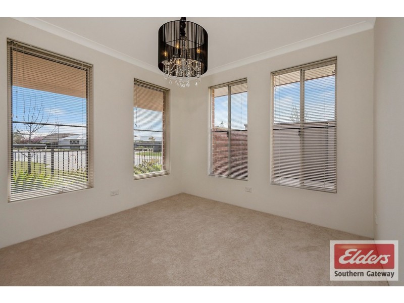 2 Topaz Lane, Wellard WA 6170