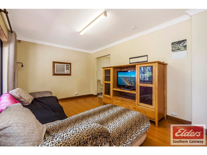43 Nye Way, Orelia WA 6167