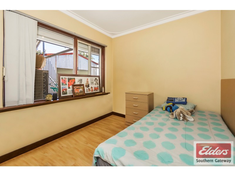 43 Nye Way, Orelia WA 6167