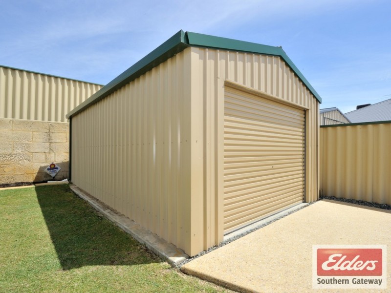 4 Bailey Way, Bertram WA 6167