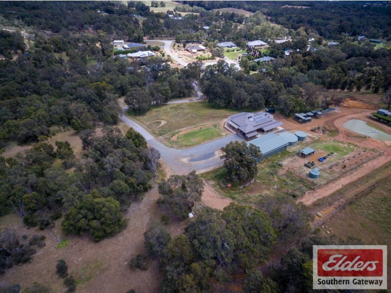 8 Henry George Close, Byford WA 6122