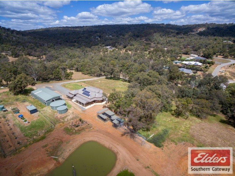 8 Henry George Close, Byford WA 6122