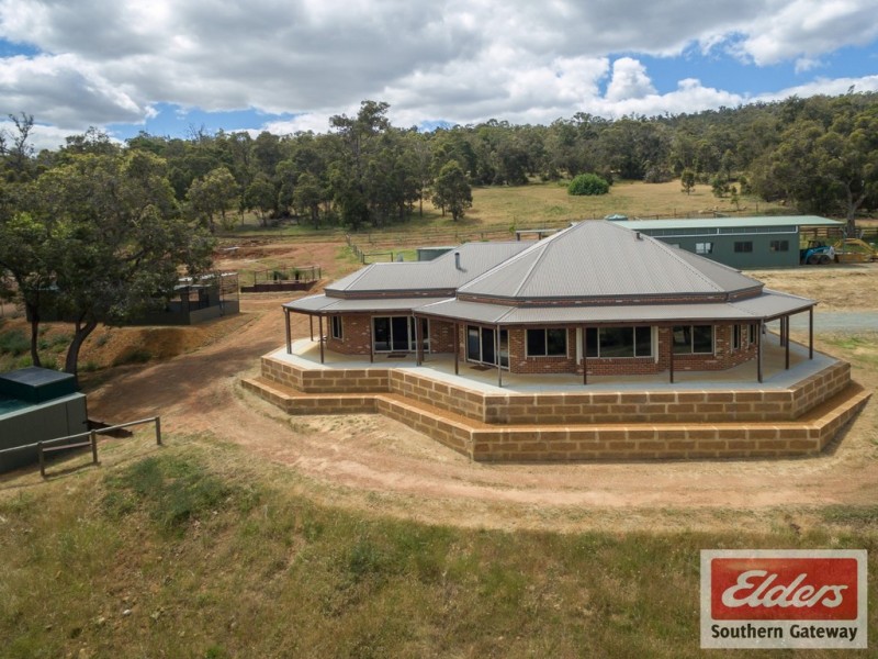 8 Henry George Close, Byford WA 6122