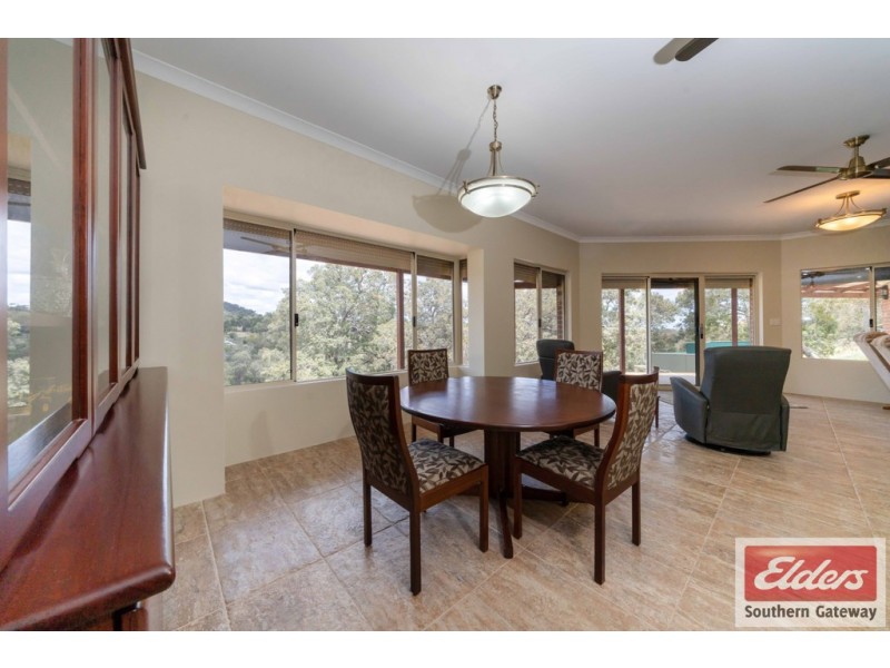 8 Henry George Close, Byford WA 6122