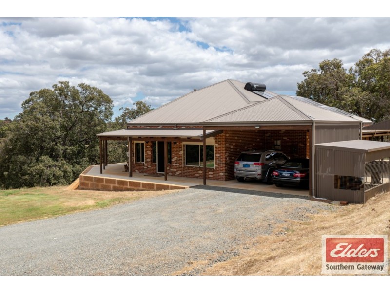 8 Henry George Close, Byford WA 6122