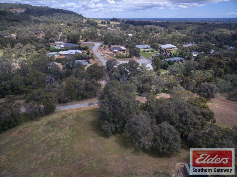 8 Henry George Close, Byford WA 6122