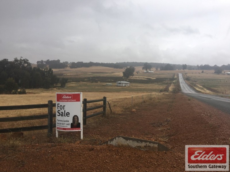 18 Mellows Road, Wandering WA 6308
