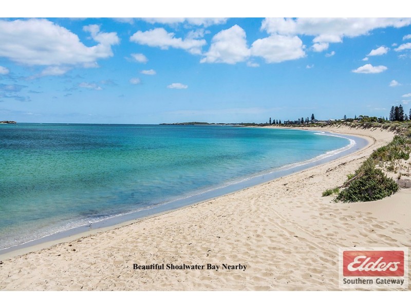 Unit 3, 35 Seaforth Road, Shoalwater WA 6169